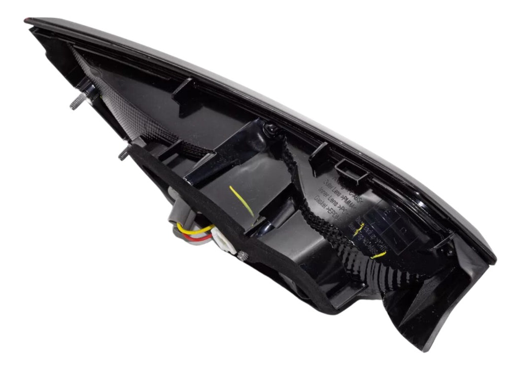 Calavera Derecha Interior Versa 2020-2024 Original