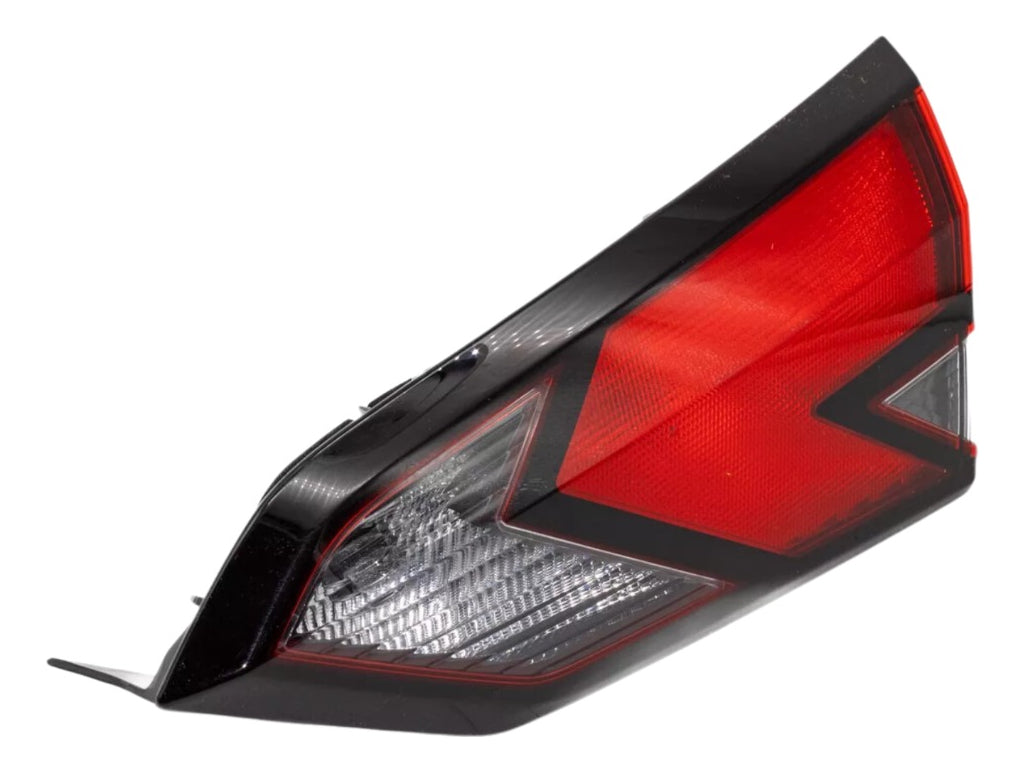 Calavera Derecha Interior Versa 2020-2024 Original